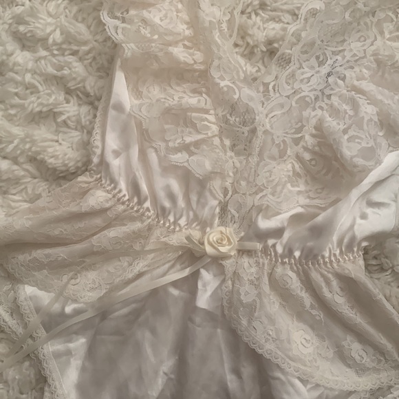 VINTAGE 80s 90s Ivory Lace Teddy - Picture 3 of 6